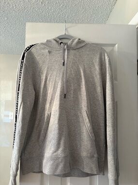 Aéropostale Grey Pullover Hoodie with Shoulder Logo Tape